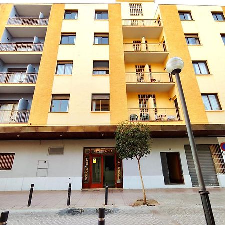 Hostal La Torre Benicassim Bagian luar foto